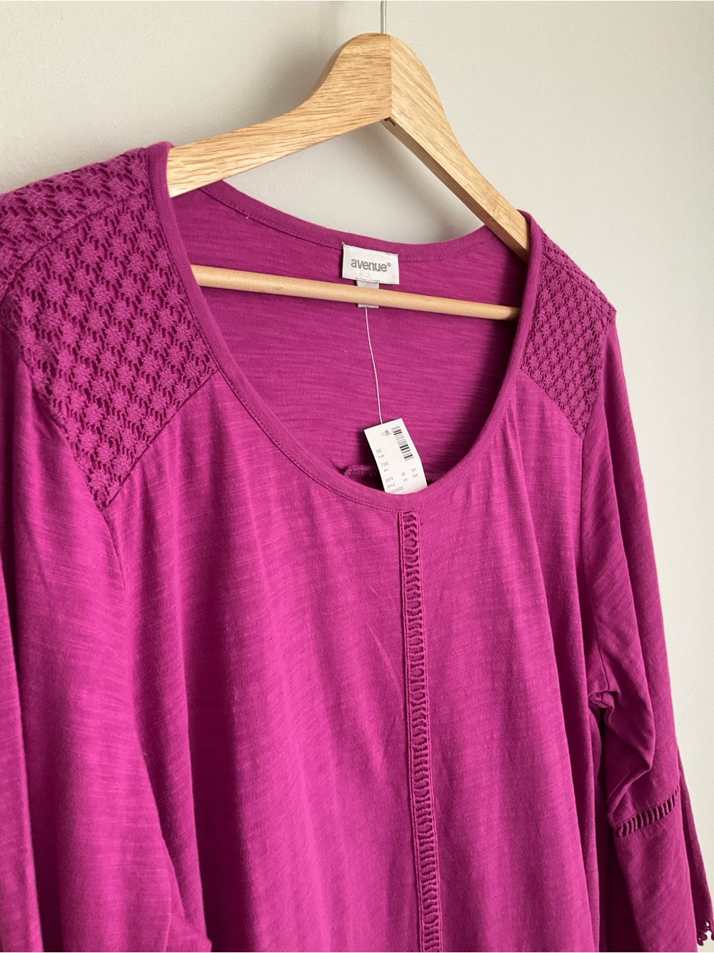 Avenue 14/16 Women's Fuchsia Crochet-Trim Scoop Neck Tunic NWT - Picture 4 of 8